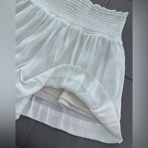 Pants Store Queen of Sparkles
Shorts Sz M - Picture 2 of 5